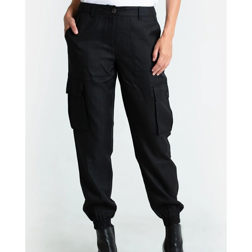 QUINN 6 NWT Fabiola Cargo Pocket Pants Black 100% silk career natural fiber